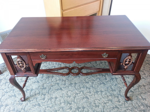 Cherry Stained Table